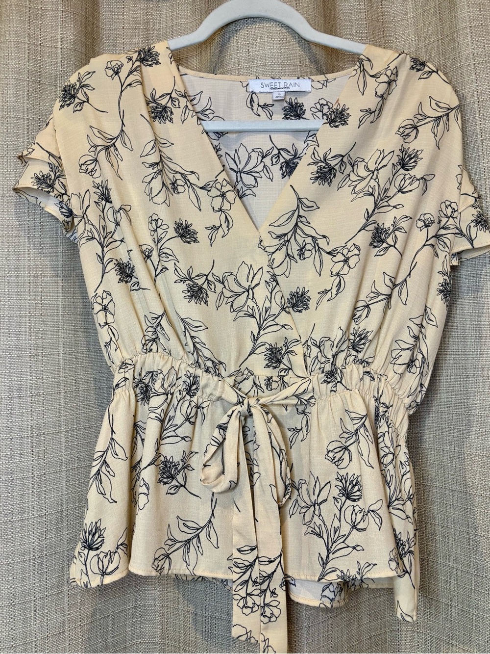 ⭐️ Sweet Rain Cream Blouse with Black Floral Print